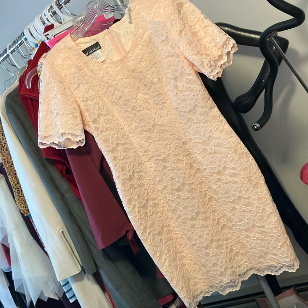 Ladies, beautiful light peach color dress size 4 petite by my Michelle